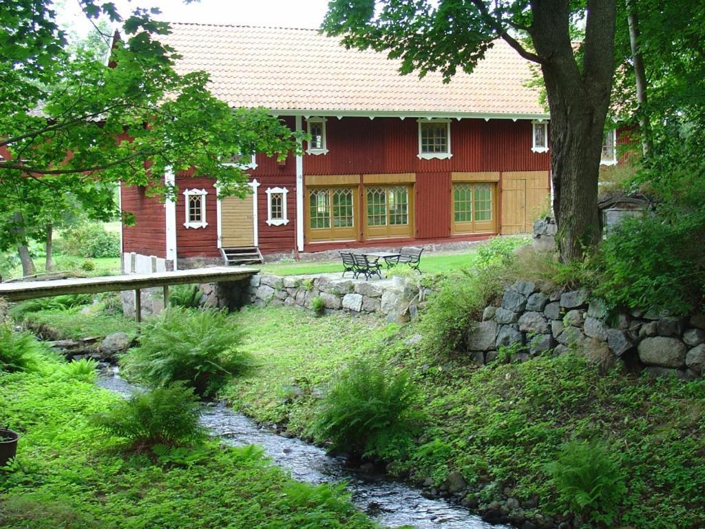 Bjorka Storgard B&B Motala Quarto foto